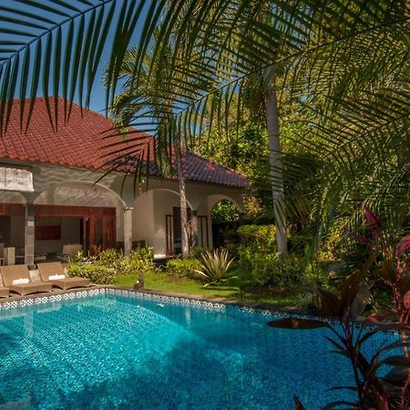 Villa Kelapa Lovina Eksteriør billede