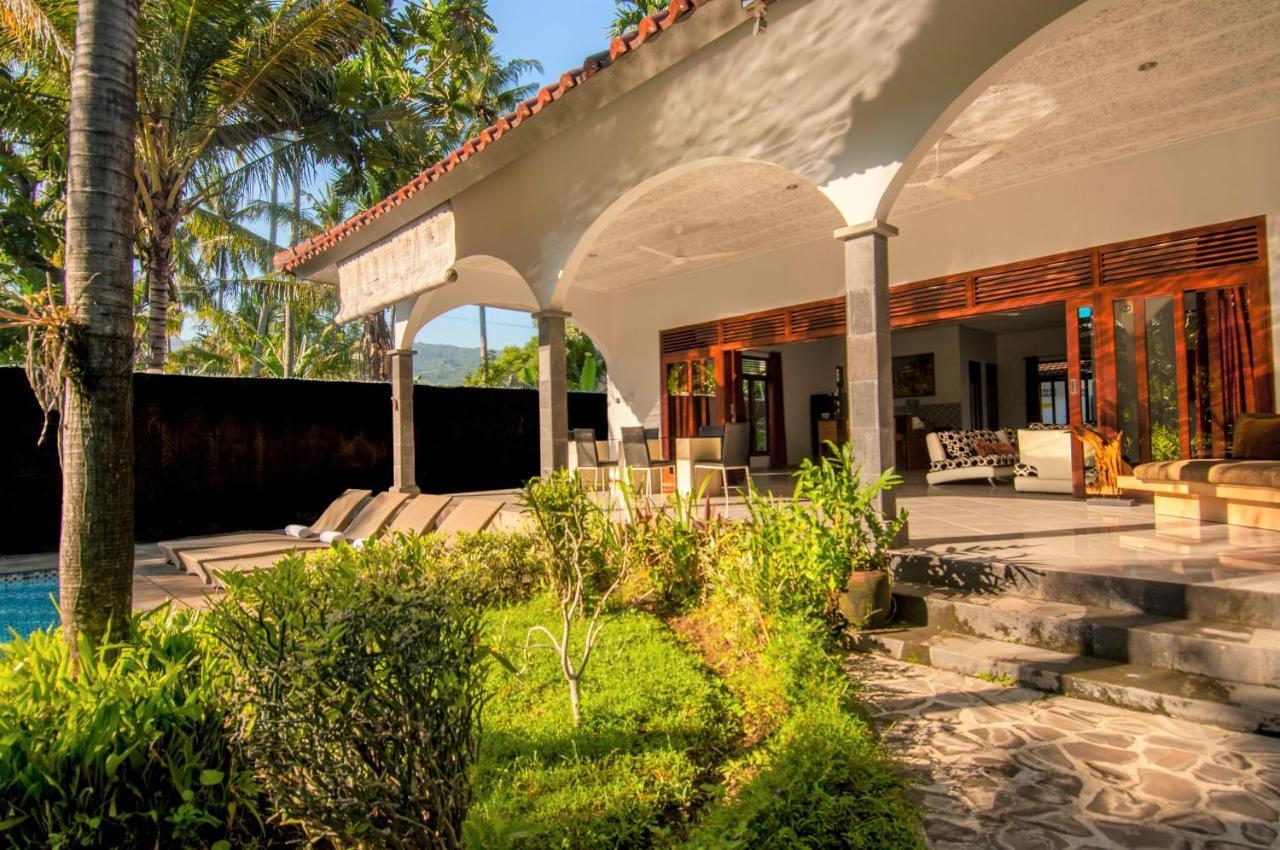 Villa Kelapa Lovina Eksteriør billede